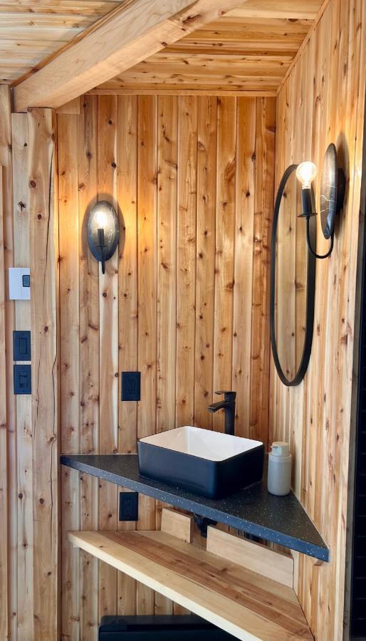Mi-Clos - Luxury Pods With Private Jacuzzis Orford ภายนอก รูปภาพ